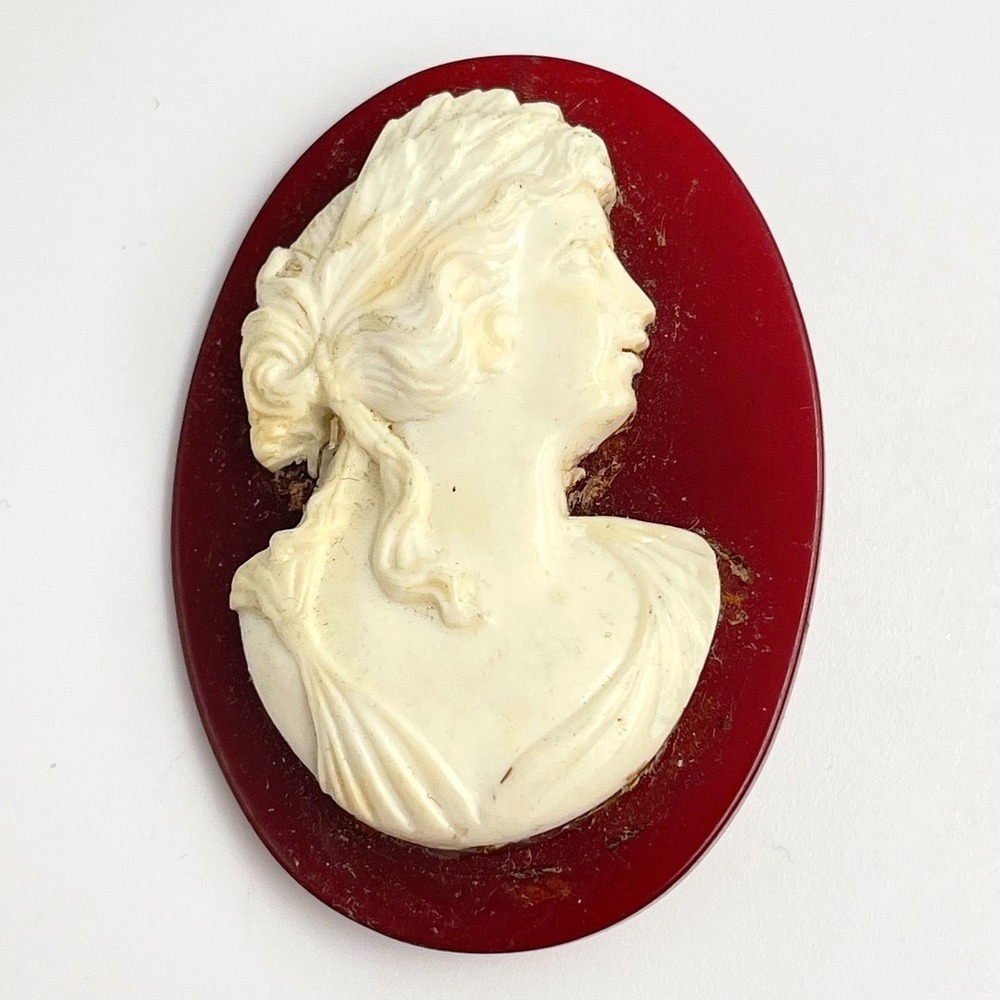 Vintage 80s Cream Cameo Brooch Pin Maiden Portrait Victorian Women's Jewelry Y2K